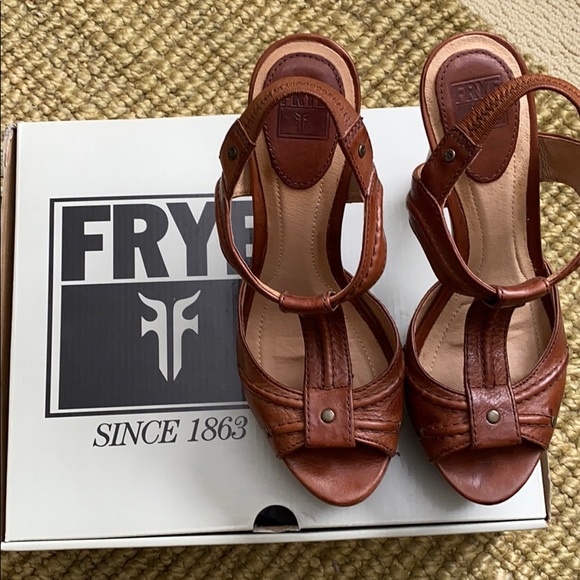 FRYE Women Shoes - Picture 4 of 6